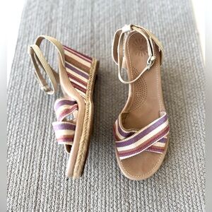 UGG Purple Pink White Striped Espadrille Wedge Strappy Sandals Sz 8